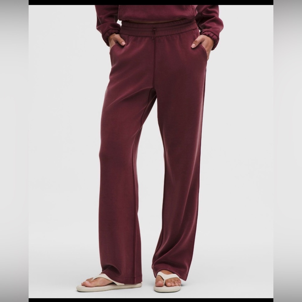 Women's Navy Blue Lululemon Softstreme High Rise Pants